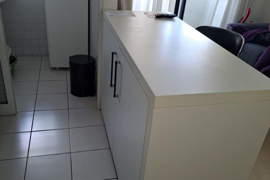 Cozinha de apartamento para alugar com 1 quarto, 37m² em Cidade Monções, São Paulo