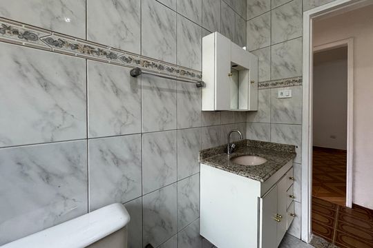 Banheiro Social de casa à venda com 2 quartos, 136m² em Vila Rosa, São Bernardo do Campo