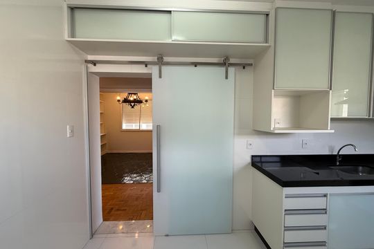 Apartamento para alugar com 2 quartos, 209m² em Higienópolis, São Paulo