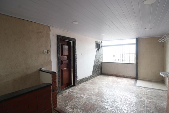 Segundo andar de casa de condomínio para alugar com 2 quartos, 110m² em Taquara, Rio de Janeiro