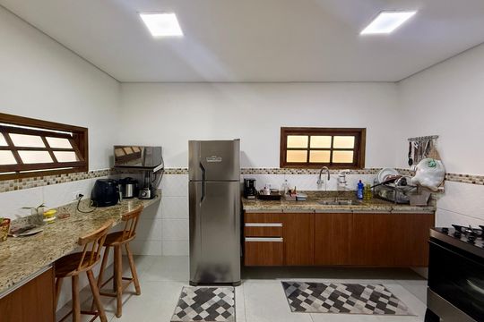 Cozinha de casa à venda com 2 quartos, 150m² em Interlagos, São Paulo