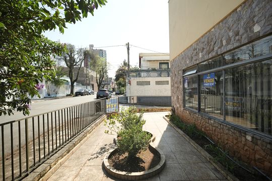 Quintal de casa à venda com 4 quartos, 306m² em Vila Alpina, Santo André