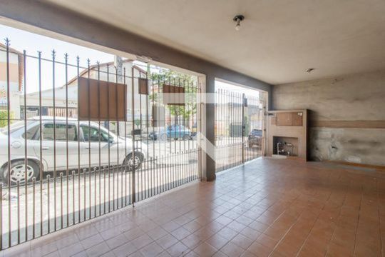 Garagem de casa à venda com 4 quartos, 220m² em Vila Talarico, São Paulo