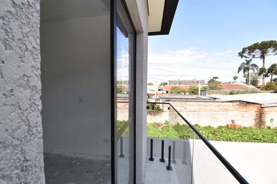 Sacada do Quarto 3 de casa de condomínio à venda com 3 quartos, 109m² em Cajuru, Curitiba