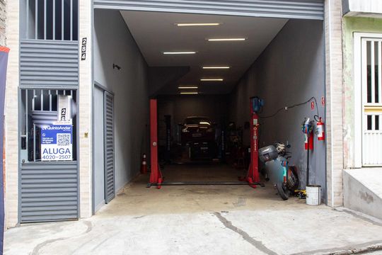 Fachada de casa para alugar com 2 quartos, 45m² em Serraria, Diadema