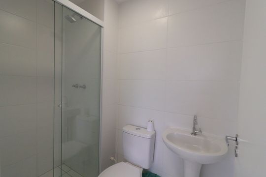 Banheiro de apartamento para alugar com 2 quartos, 38m² em Pedreira, São Paulo