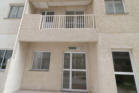 Fachada do bloco de apartamento para alugar com 2 quartos, 38m² em Pedreira, São Paulo