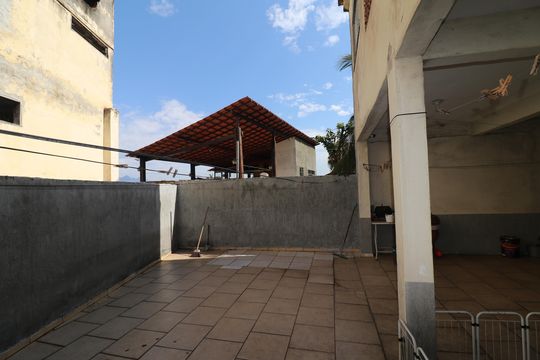 Área de Serviço/Quintal de casa à venda com 4 quartos, 213m² em Jardim Guanabara, Rio de Janeiro