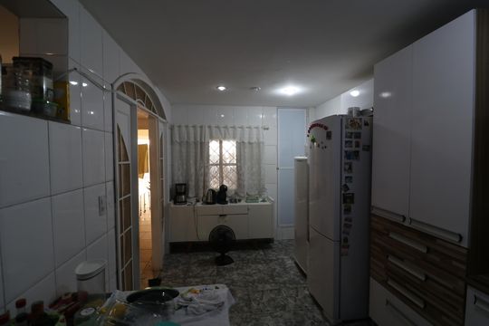 Cozinha de casa à venda com 4 quartos, 213m² em Jardim Guanabara, Rio de Janeiro