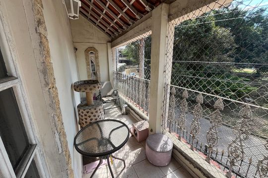 Varanda de casa à venda com 4 quartos, 320m² em Jardim Guanabara, Rio de Janeiro