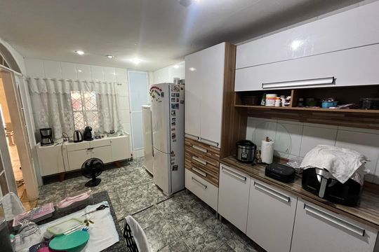 Cozinha de casa à venda com 4 quartos, 320m² em Jardim Guanabara, Rio de Janeiro