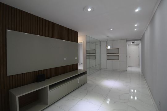 Sala de apartamento para alugar com 2 quartos, 78m² em Barra Olímpica, Rio de Janeiro