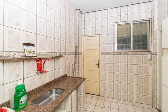 Cozinha de apartamento para alugar com 2 quartos, 55m² em Penha Circular, Rio de Janeiro