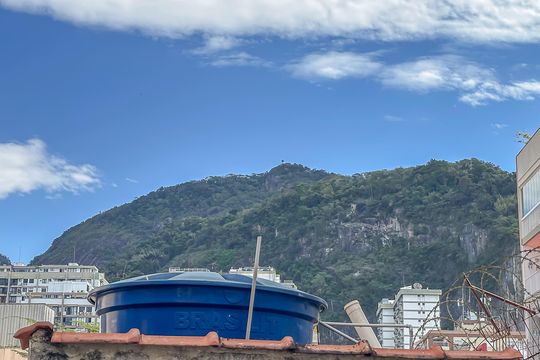 Casa de Condomínio para alugar com 2 quartos, 75m² em Botafogo, Rio de Janeiro