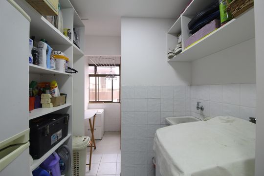 Área de Serviço de apartamento para alugar com 4 quartos, 245m² em Barra Olímpica, Rio de Janeiro