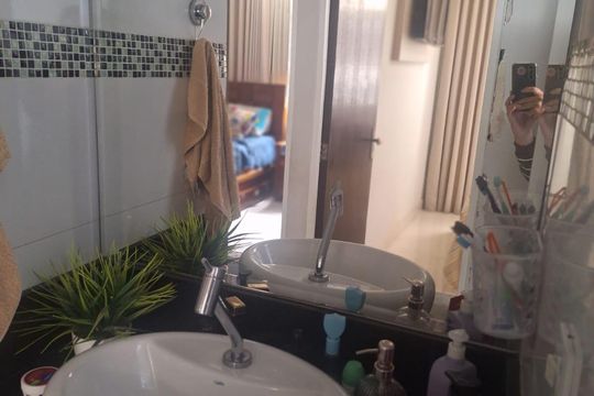 Banheiro 2 de casa à venda com 3 quartos, 200m² em Carajás, Contagem