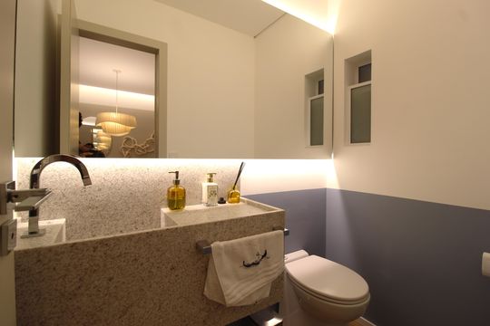 Lavabo de apartamento para alugar com 2 quartos, 95m² em Indianópolis, São Paulo