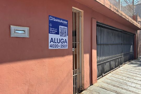 Fachada de casa para alugar com 4 quartos, 299m² em São Judas, São Paulo