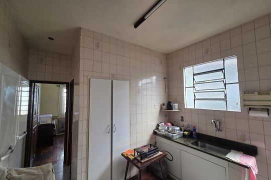 Casa à venda com 3 quartos, 96m² em Santa Monica, Belo Horizonte