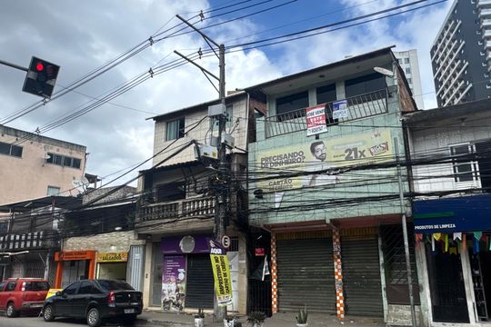 Fachada de apartamento para alugar com 2 quartos, 70m² em Narandiba, Salvador
