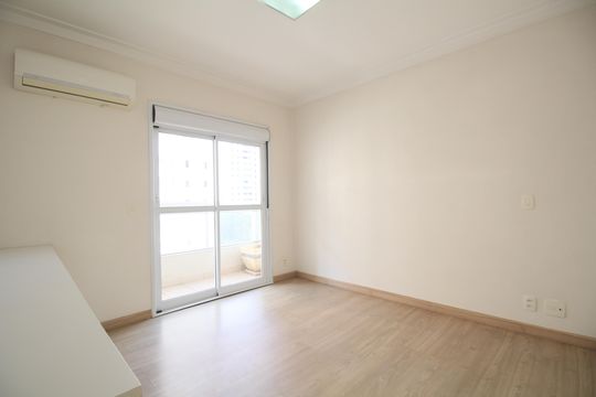 Suíte 1 de apartamento à venda com 3 quartos, 161m² em Vila Progredior, São Paulo