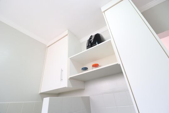 Cozinha de apartamento para alugar com 2 quartos, 50m² em Alto Umuarama, Uberlândia