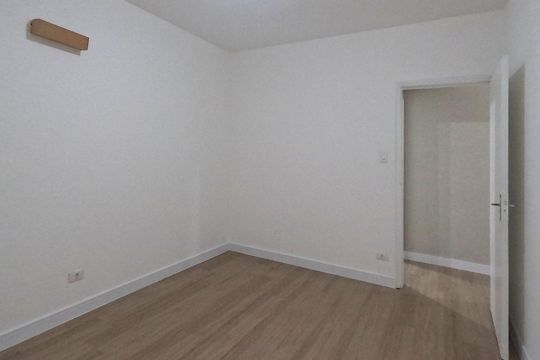 Quarto 2 de apartamento para alugar com 2 quartos, 85m² em José Menino, Santos