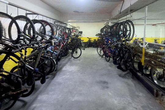 Área Comum - Bicicletário de apartamento para alugar com 2 quartos, 85m² em José Menino, Santos