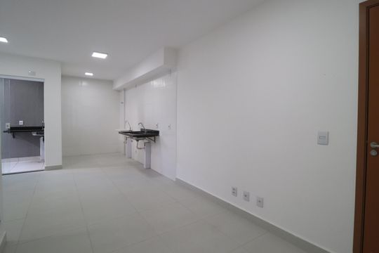 Sala de apartamento para alugar com 2 quartos, 74m² em Novo Mundo, Uberlândia