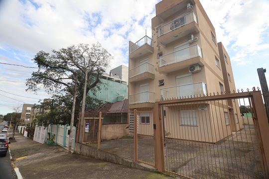 Fachada de apartamento para alugar com 1 quarto, 63m² em Lorenzi, Cachoeirinha