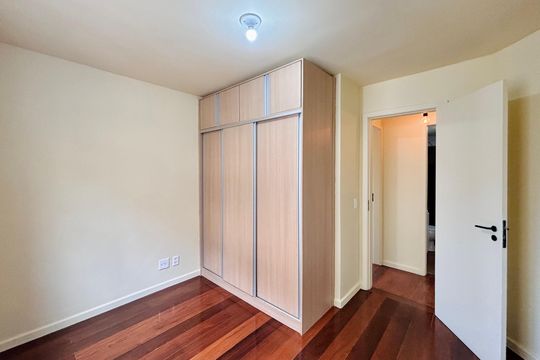 Apartamento para alugar com 2 quartos, 90m² em Jardim Botânico, Rio de Janeiro