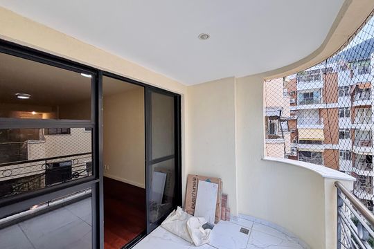 Apartamento para alugar com 2 quartos, 90m² em Jardim Botânico, Rio de Janeiro