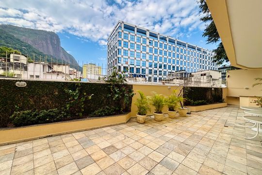 Apartamento para alugar com 2 quartos, 90m² em Jardim Botânico, Rio de Janeiro