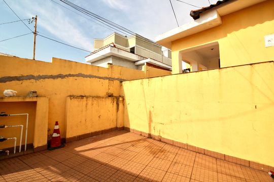Garagem de casa para alugar com 1 quarto, 40m² em Jardim Belem, São Paulo