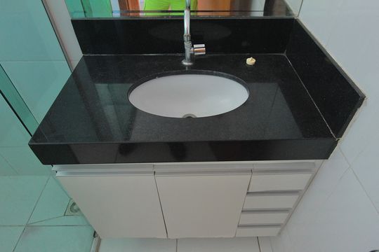 Banheiro Social de casa de condomínio para alugar com 2 quartos, 63m² em Vila Jardim Leblon, Belo Horizonte
