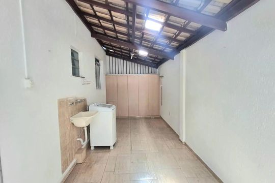 Área de serviço de apartamento para alugar com 2 quartos, 60m² em Dom Cabral, Belo Horizonte