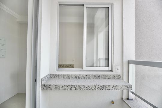 Sala - Varanda  de apartamento à venda com 3 quartos, 62m² em Serrano, Belo Horizonte