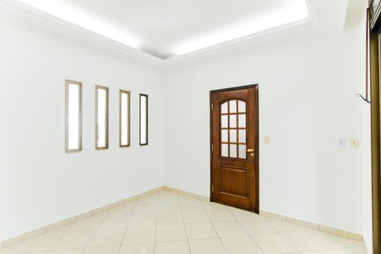 Sala de Jantar de casa para alugar com 4 quartos, 250m² em Vila Galvão, Guarulhos