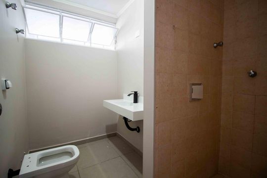 Banheiro de apartamento para alugar com 3 quartos, 298m² em Centro, Sorocaba