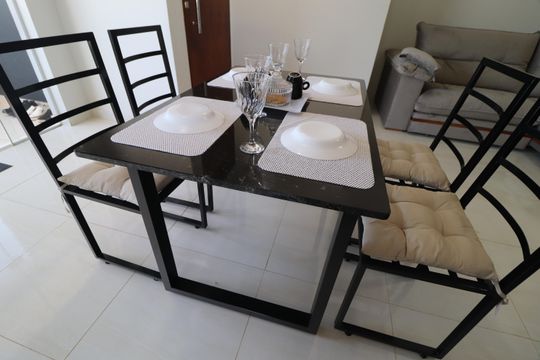 Apartamento para alugar com 2 quartos, 80m² em Jardim Ipanema, Uberlândia