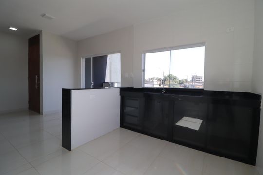 Cozinha de apartamento para alugar com 2 quartos, 80m² em Jardim Ipanema, Uberlândia