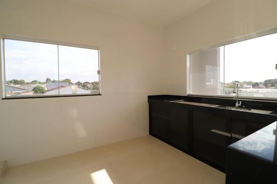 Cozinha de apartamento para alugar com 2 quartos, 80m² em Jardim Ipanema, Uberlândia