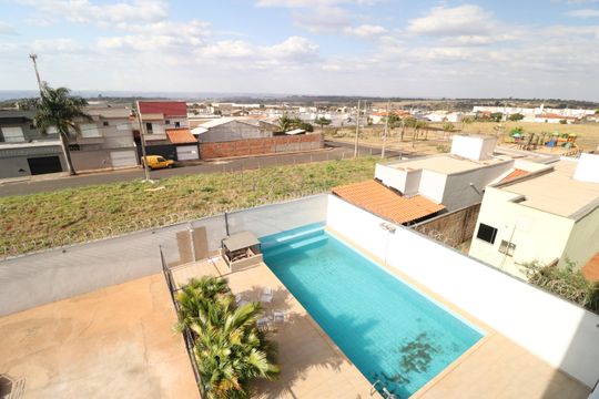 Vista de apartamento para alugar com 2 quartos, 80m² em Jardim Ipanema, Uberlândia