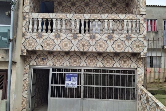 Fachada de casa para alugar com 2 quartos, 250m² em Jardim Angelica, Guarulhos