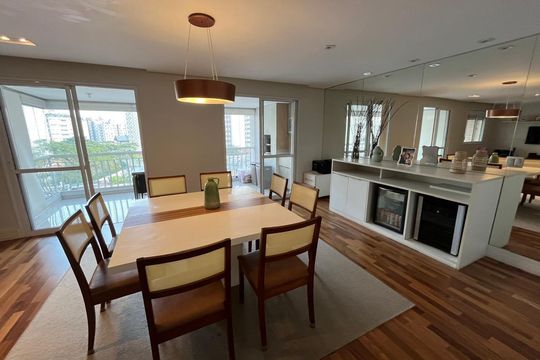 Cozinha de apartamento à venda com 3 quartos, 128m² em Vila Mariana, São Paulo