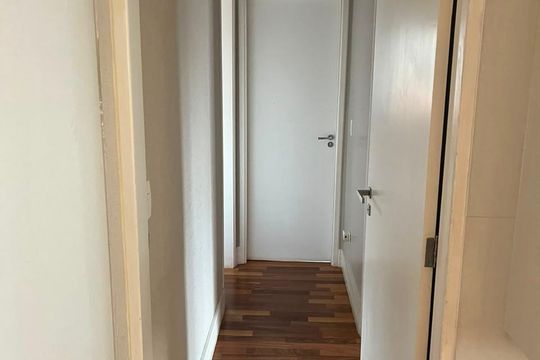 Corredor de apartamento à venda com 3 quartos, 128m² em Vila Mariana, São Paulo