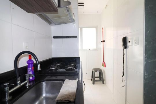 Cozinha de apartamento para alugar com 1 quarto, 40m² em Centro, Campinas