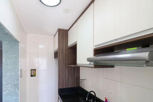 Cozinha de apartamento para alugar com 1 quarto, 40m² em Centro, Campinas