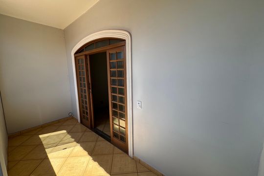 Varanda de apartamento para alugar com 2 quartos, 130m² em Conjunto 13, Brasília