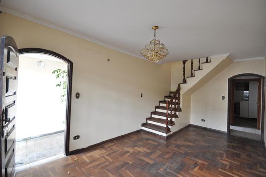 Casa à venda com 2 quartos, 142m² em Jardim Japao, São Paulo